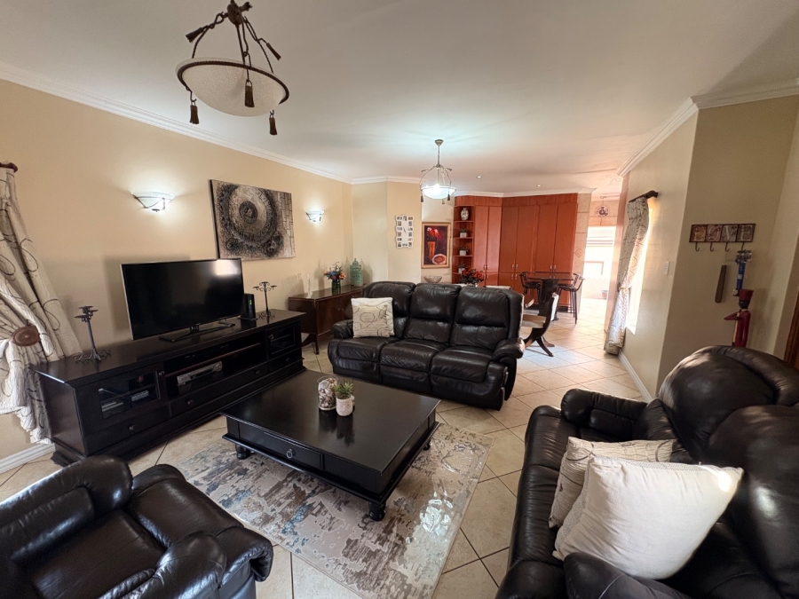 3 Bedroom Property for Sale in Wilkoppies North West
